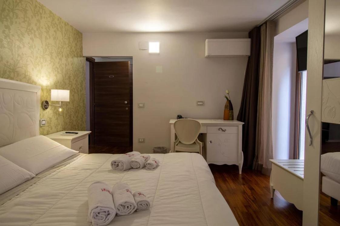Porta Nazionale Dependance Bed and Breakfast Noto Exteriör bild