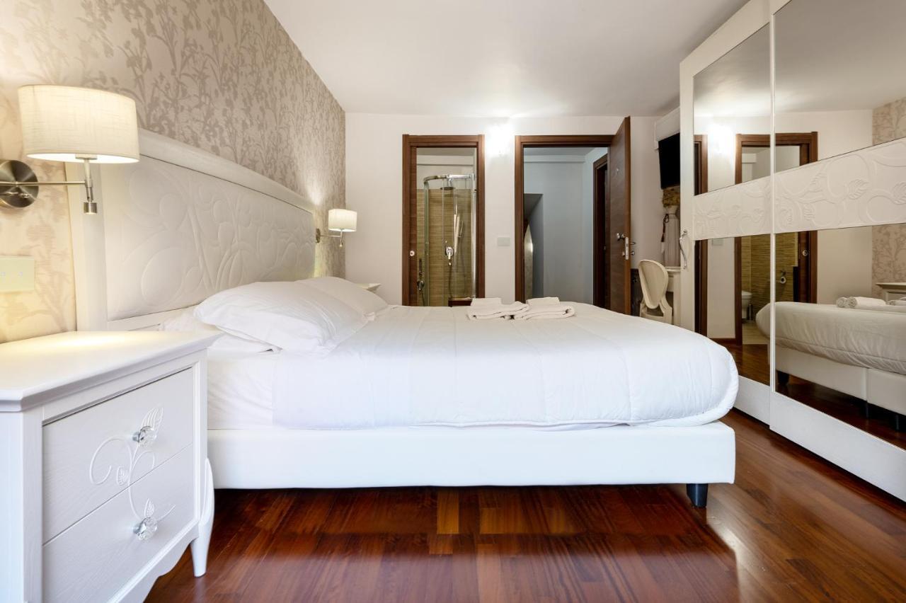 Porta Nazionale Dependance Bed and Breakfast Noto Exteriör bild